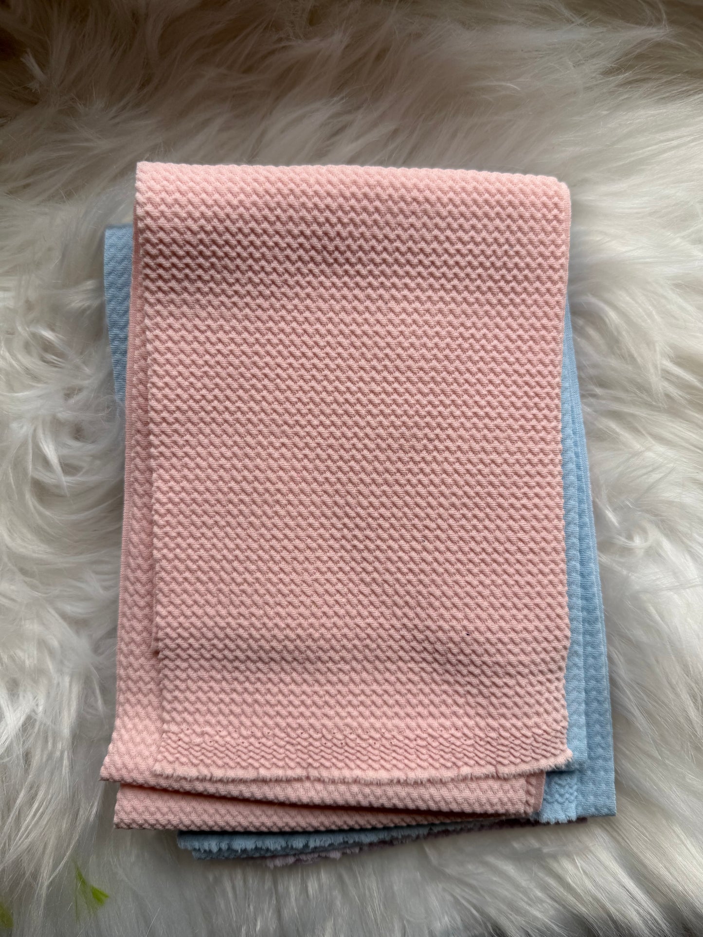 Pastel pink solid strip