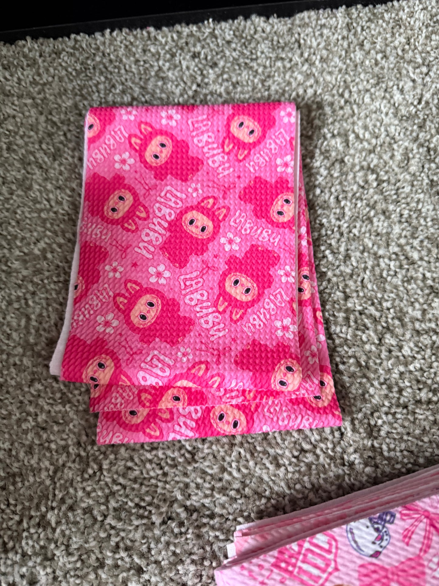 Creepy doll labubu 5xwof strip