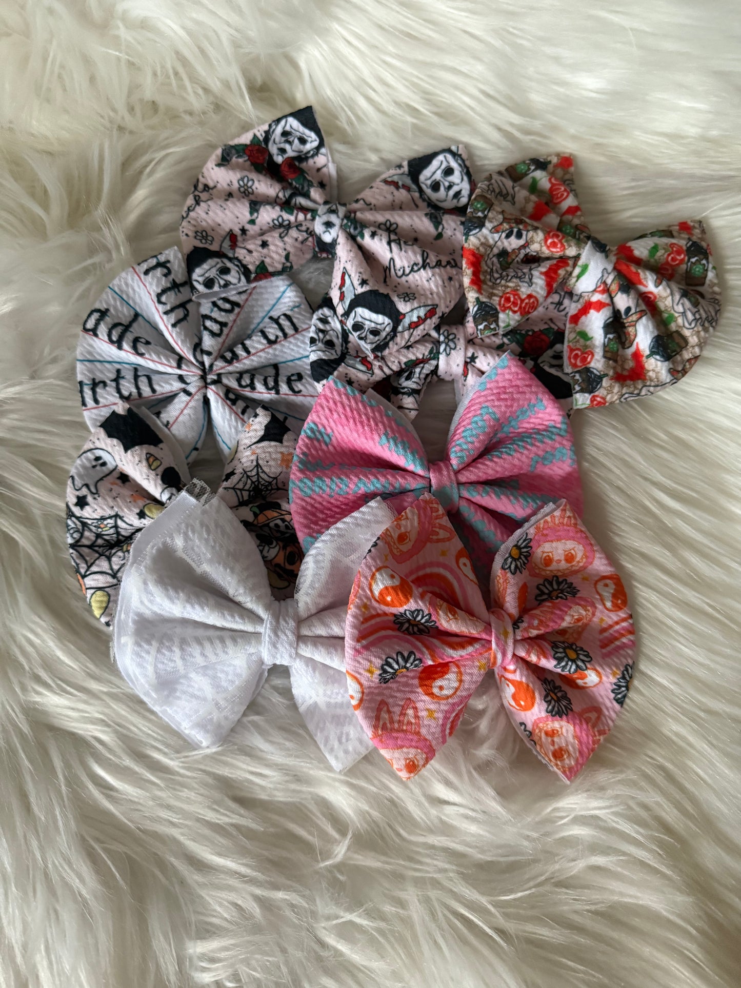 4inch and 5 inch bow grab bag