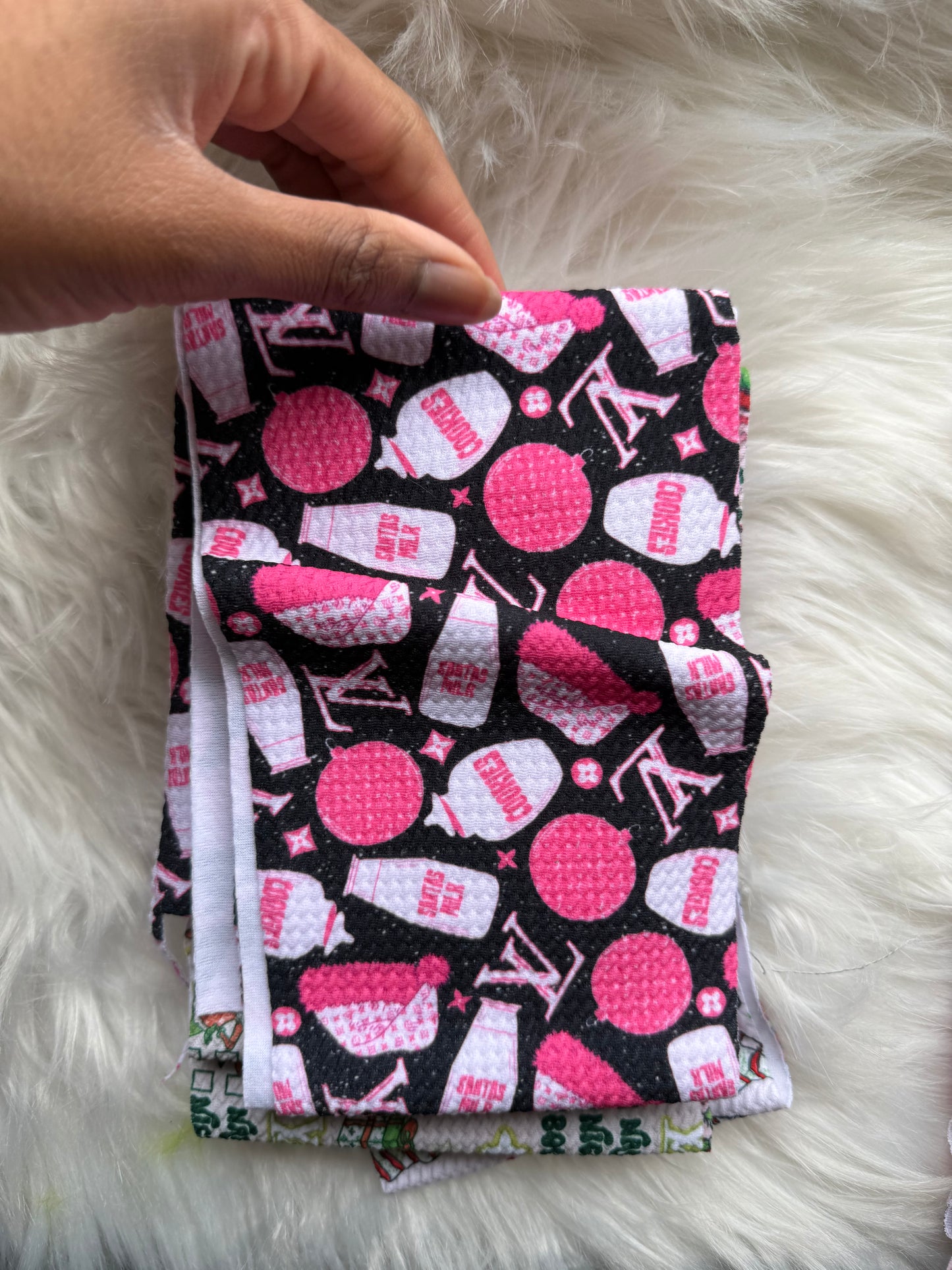 $2 strip read description