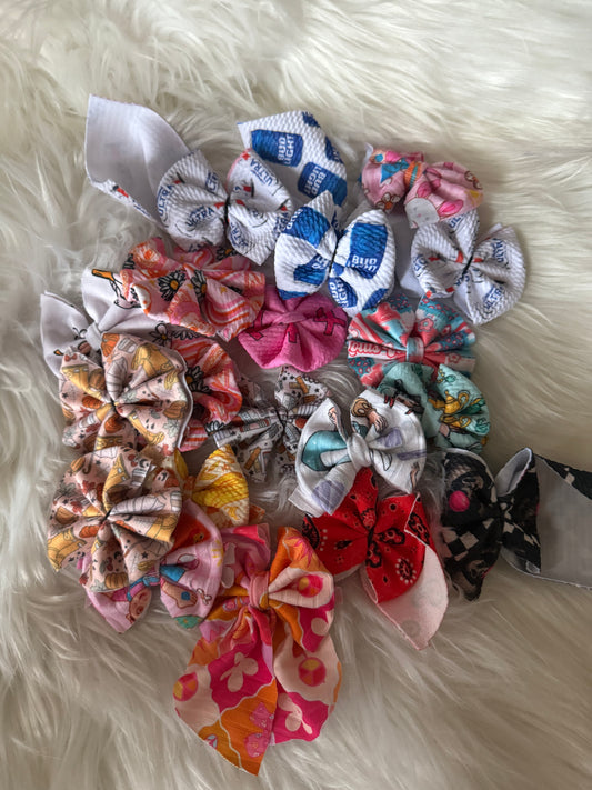 Piggies bow grab bags