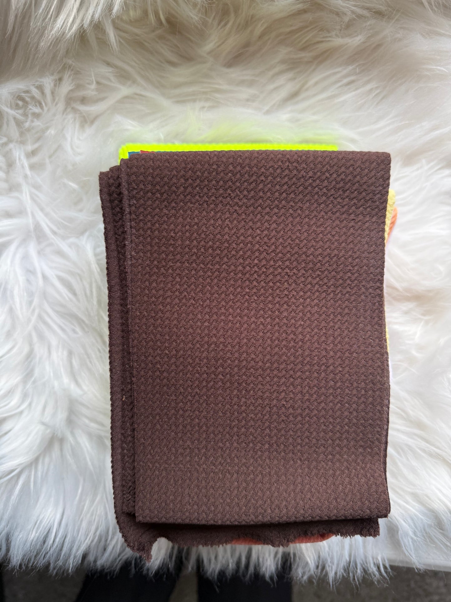 Dark olive solid strip