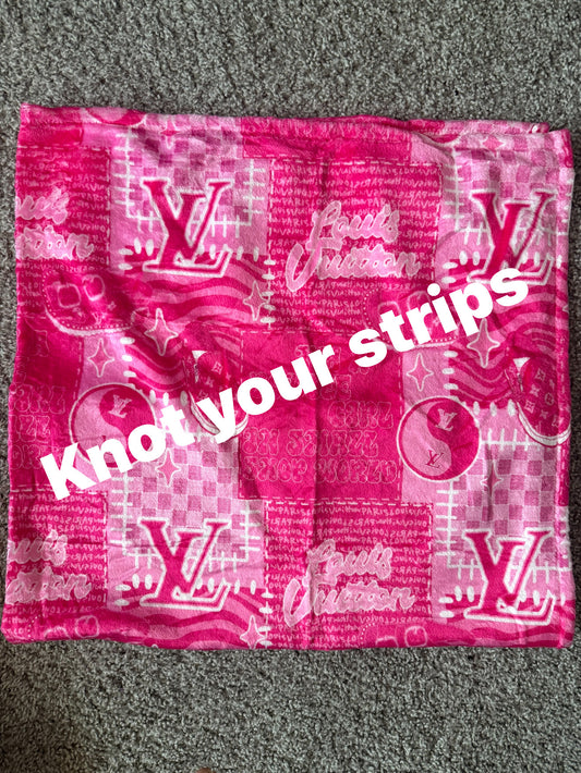 Boujee pink baby blanket 30x40’