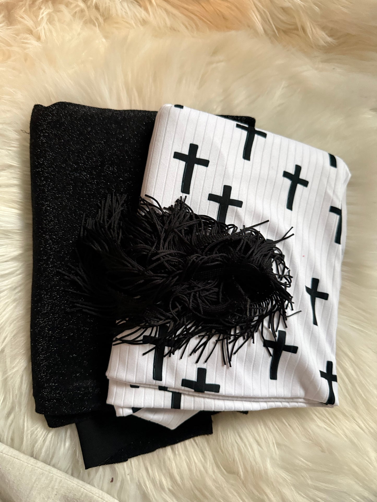Black crosses Bundle with fringe