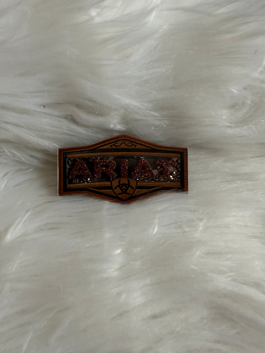 Brown ariat badge shaker